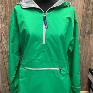 Cute Kelly green rain pullover!